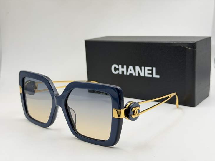 Picture of Chanel Sunglasses _SKUfw79278555fw